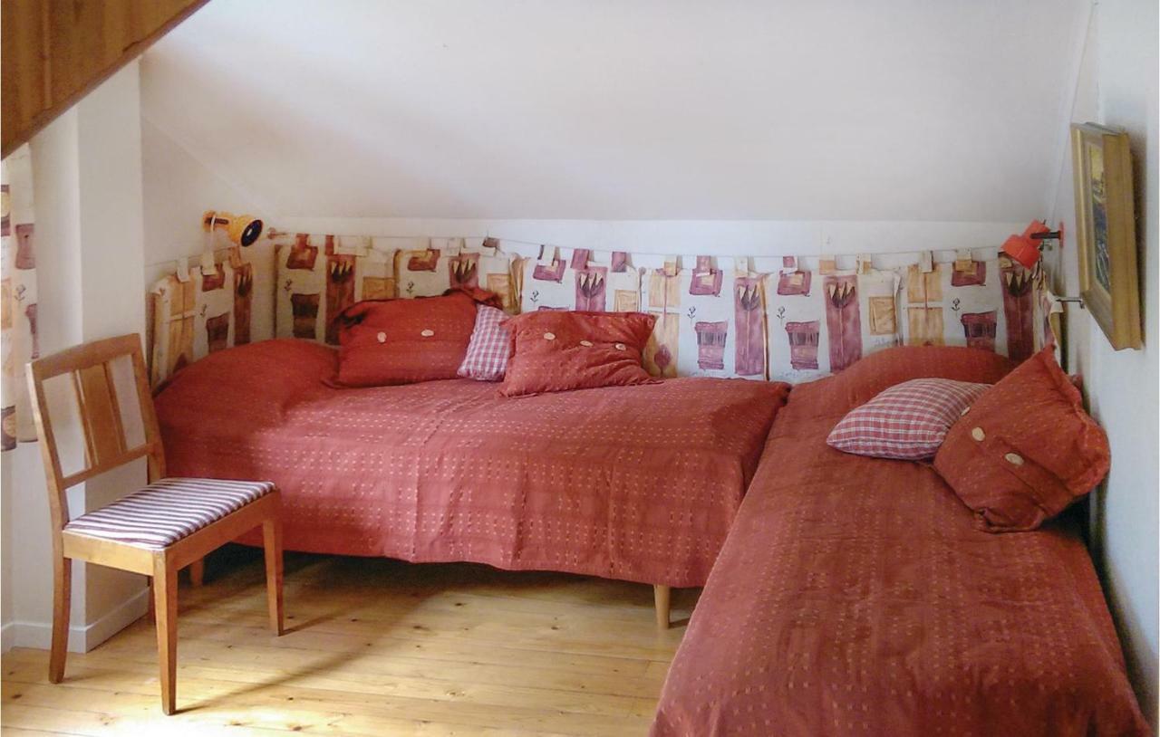3 Bedroom Cozy Home In Amal Torpane Extérieur photo